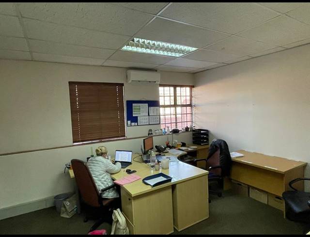 BUSINESS PROPERTY TO RENT IN HIGHVELD
